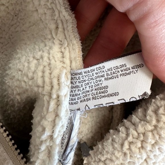 Weatherproof Cozy Jacket - Picture 13 of 13